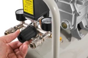 How to Turn On Air Compressor